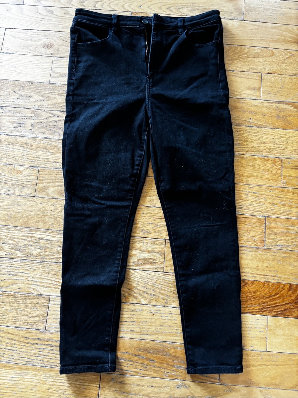 American Eagle Black Hi-Rise Jegging